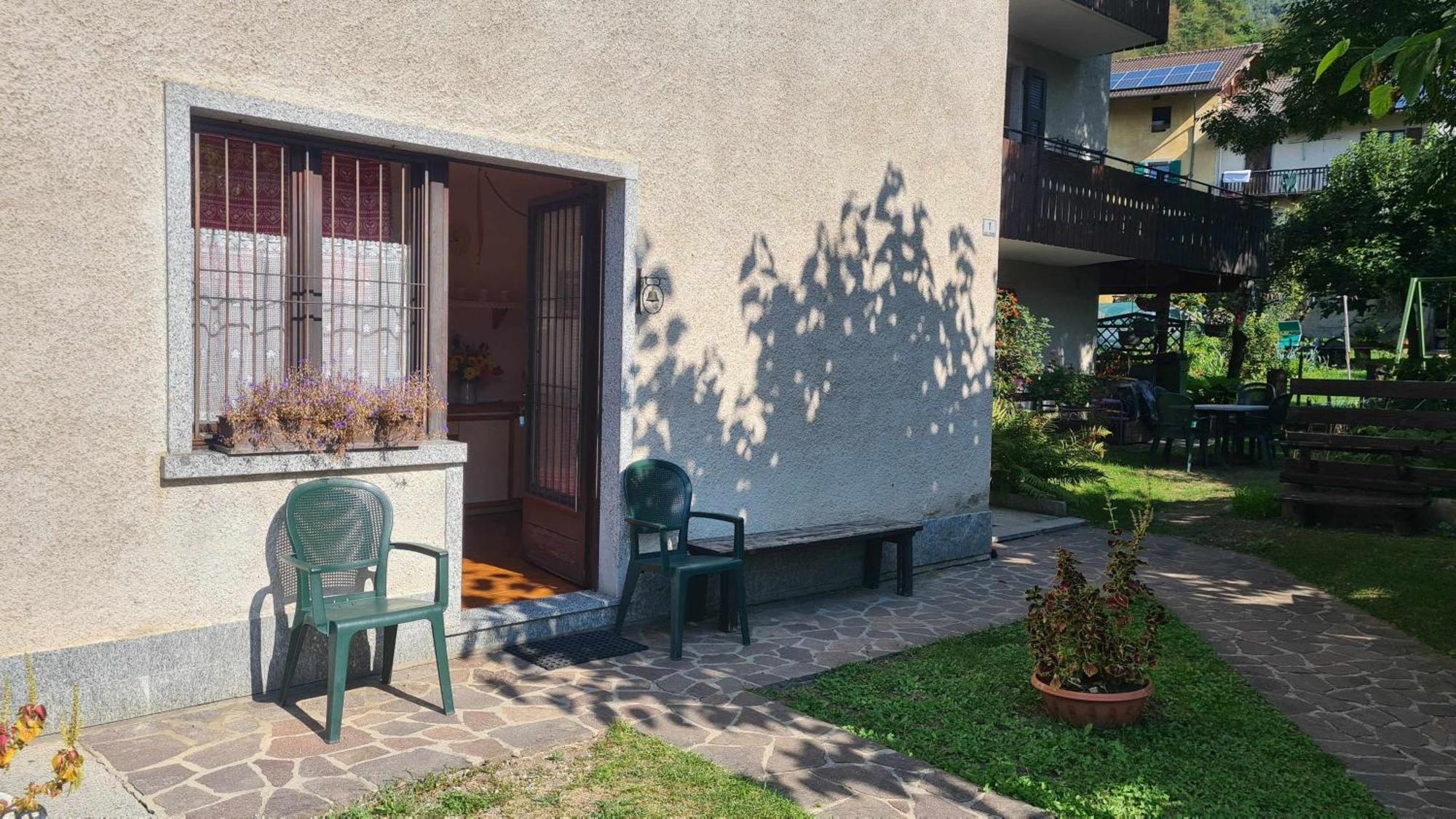 Appartamento Bioledro Casa Lena Mezzolago Esterno foto
