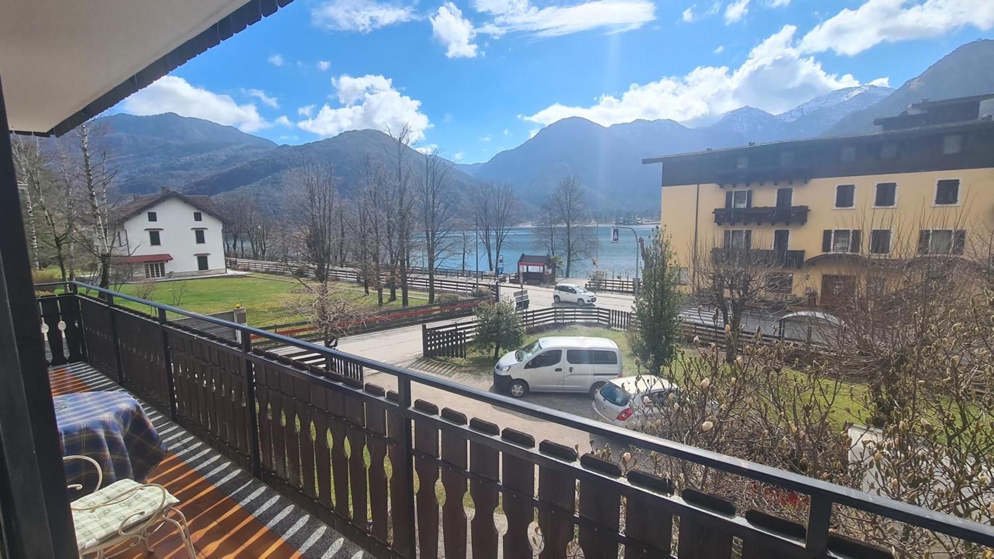 Appartamento Bioledro Casa Lena Mezzolago Esterno foto